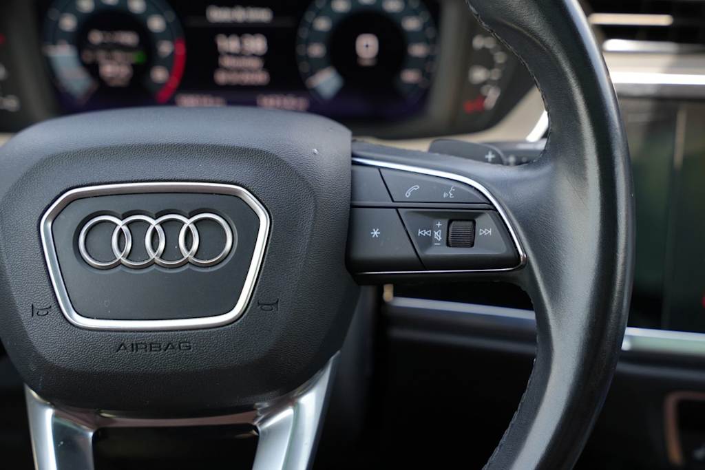 Thumbnail: 2024 Audi Q3 - 22