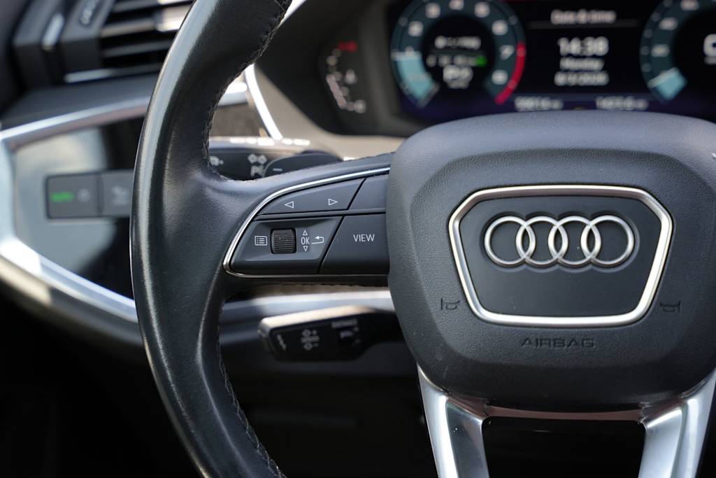 Thumbnail: 2024 Audi Q3 - 21