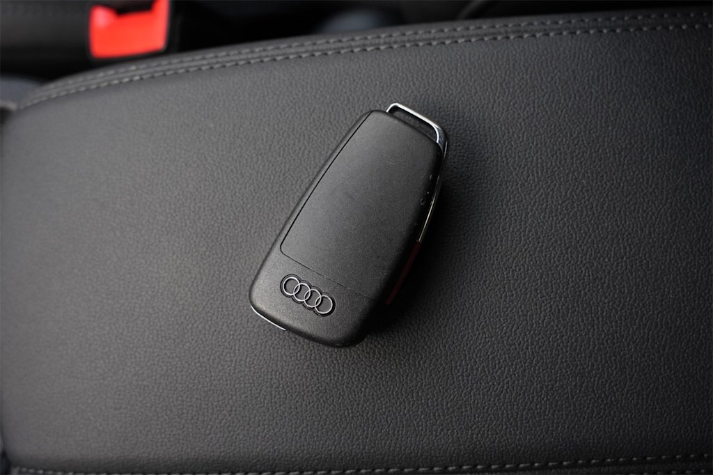 Thumbnail: 2025 Audi Q3 - 20