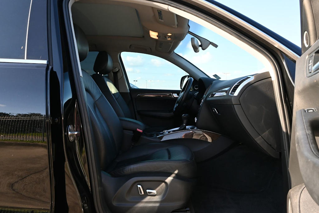 Thumbnail: 2016 Audi Q5 - 11