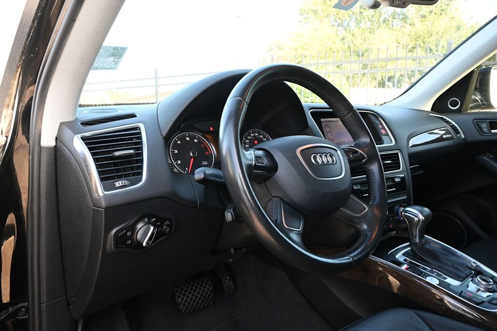 Thumbnail: 2016 Audi Q5 - 13