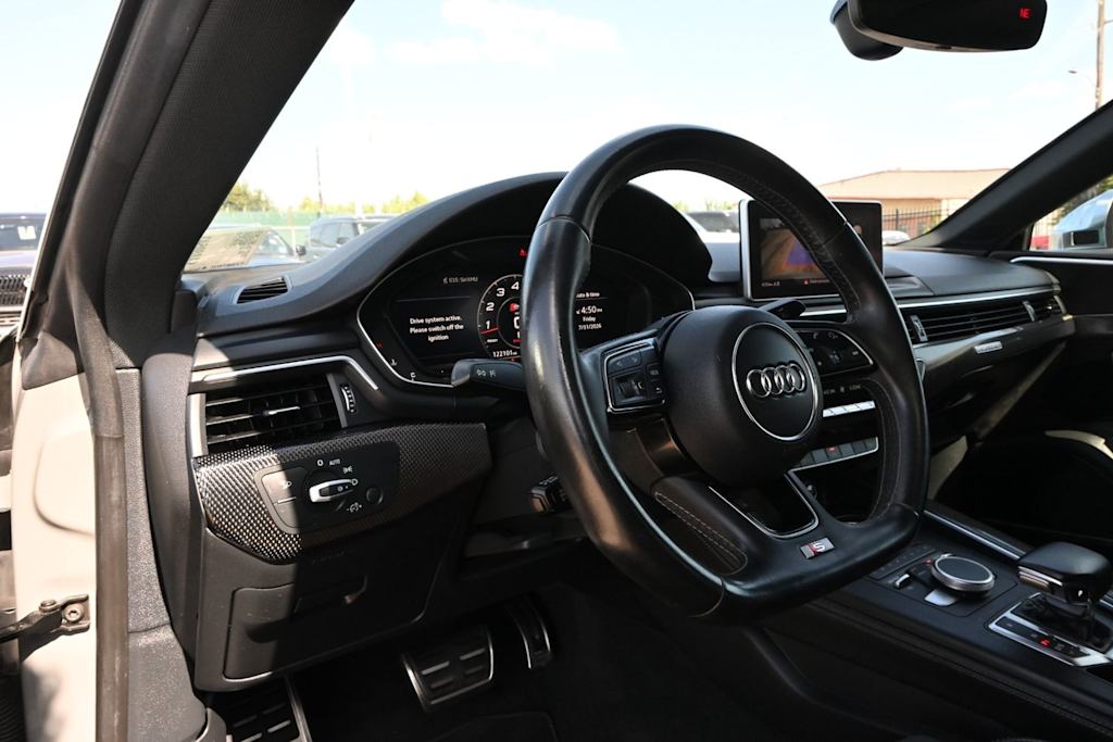 Thumbnail: 2019 Audi S5 - 13
