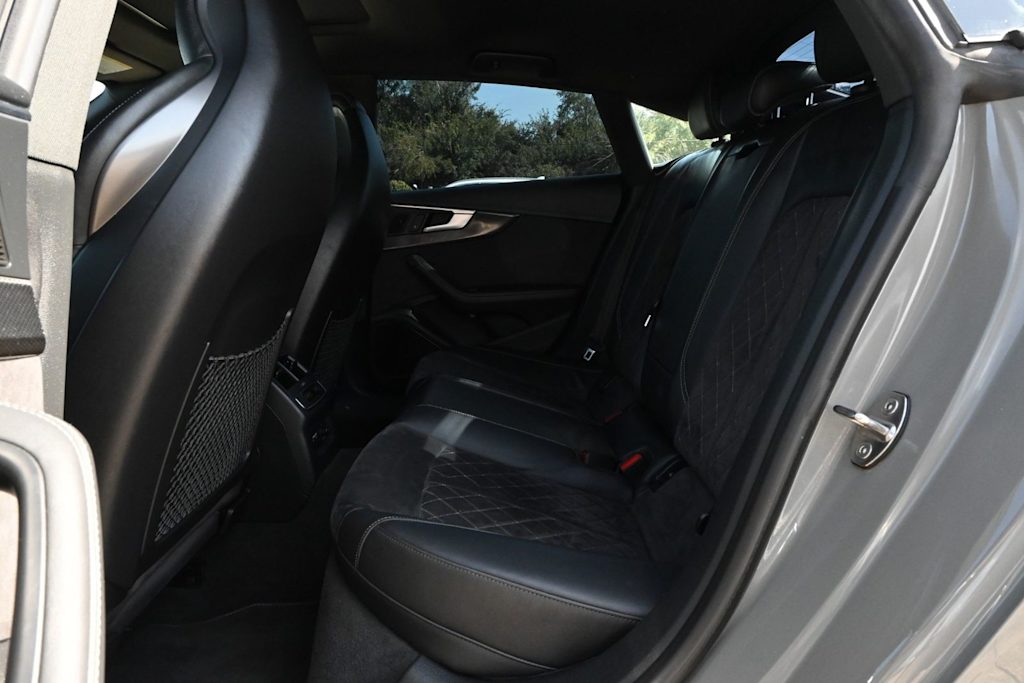 Thumbnail: 2019 Audi S5 - 12