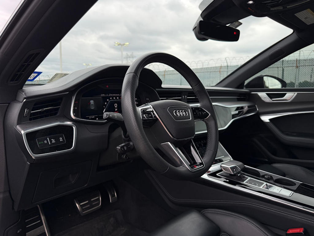 Thumbnail: 2022 Audi S7 - 13