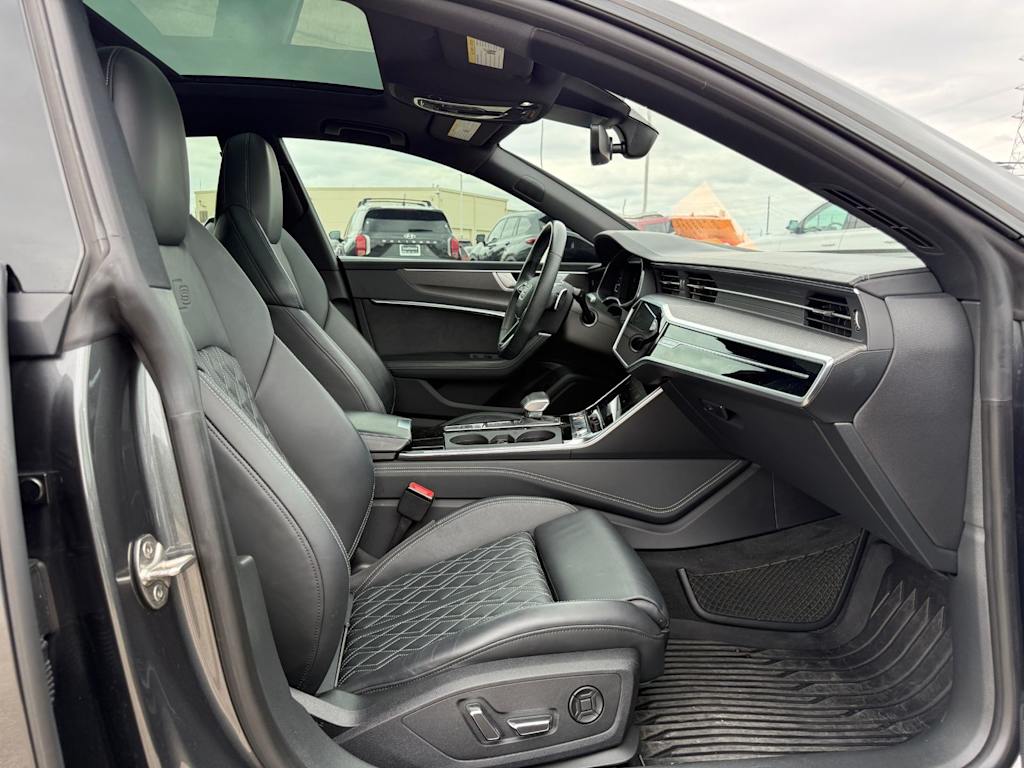 Thumbnail: 2022 Audi S7 - 11