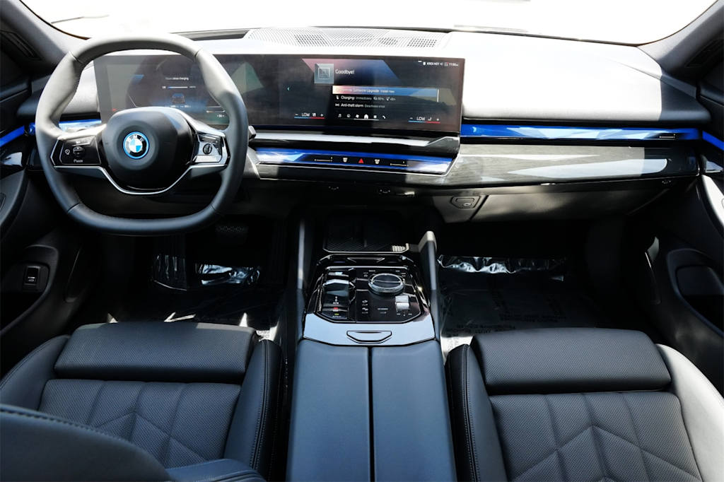 Thumbnail: 2024 BMW i5 - 2