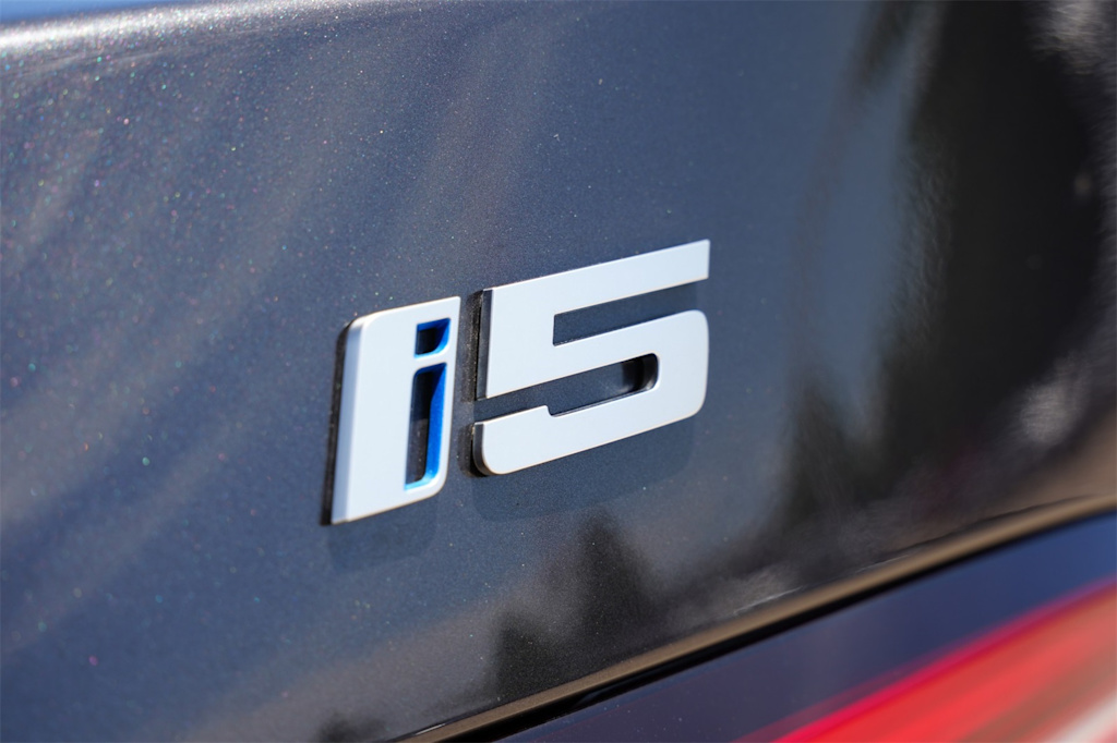Thumbnail: 2024 BMW i5 - 7