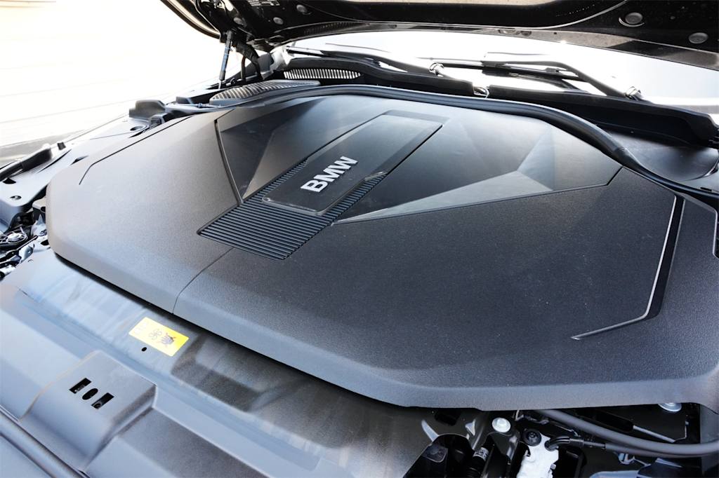 Thumbnail: 2024 BMW i5 - 29