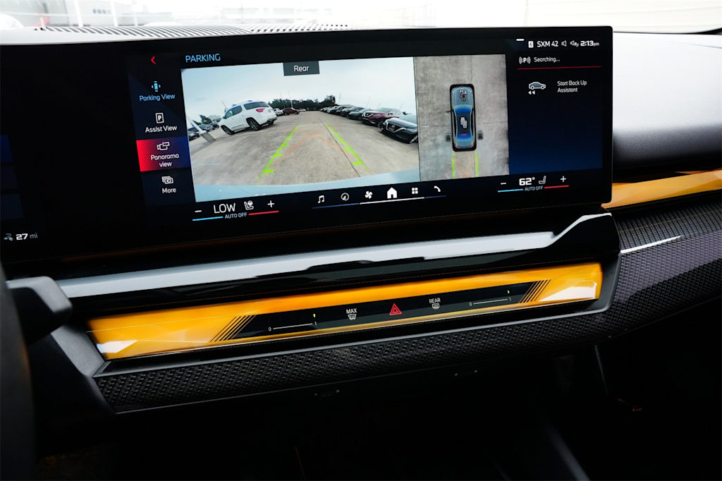 Thumbnail: 2024 BMW i5 - 25