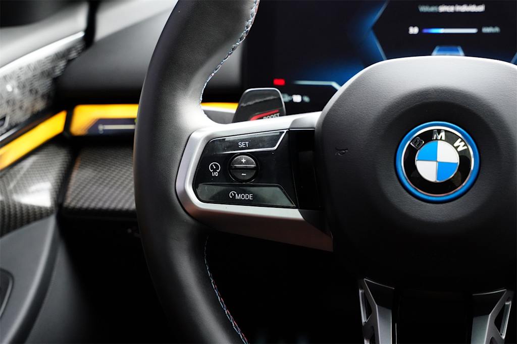 Thumbnail: 2024 BMW i5 - 23