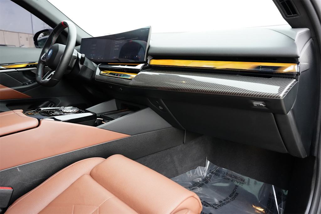 Thumbnail: 2024 BMW i5 - 14