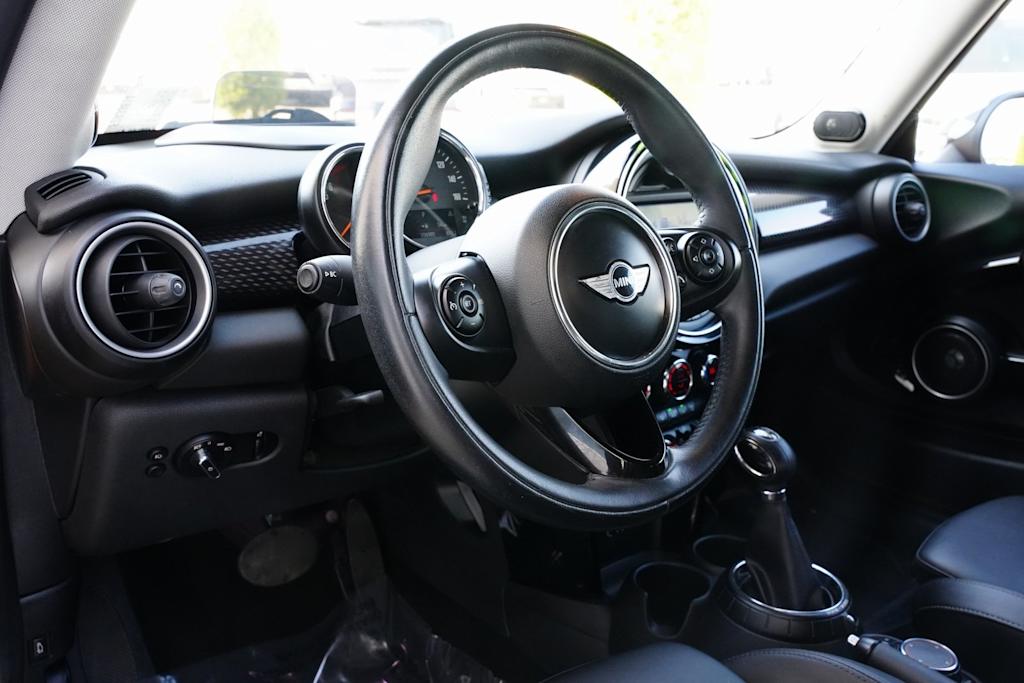 2015 MINI Cooper S 10