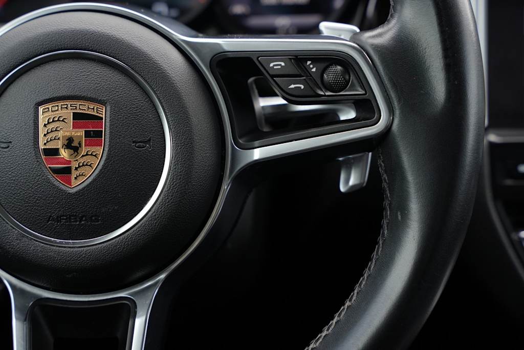 Thumbnail: 2019 Porsche Macan - 22