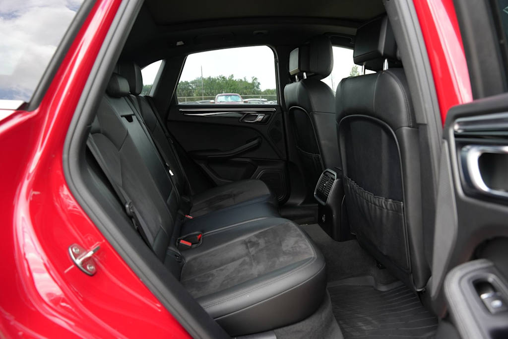 Thumbnail: 2019 Porsche Macan - 24