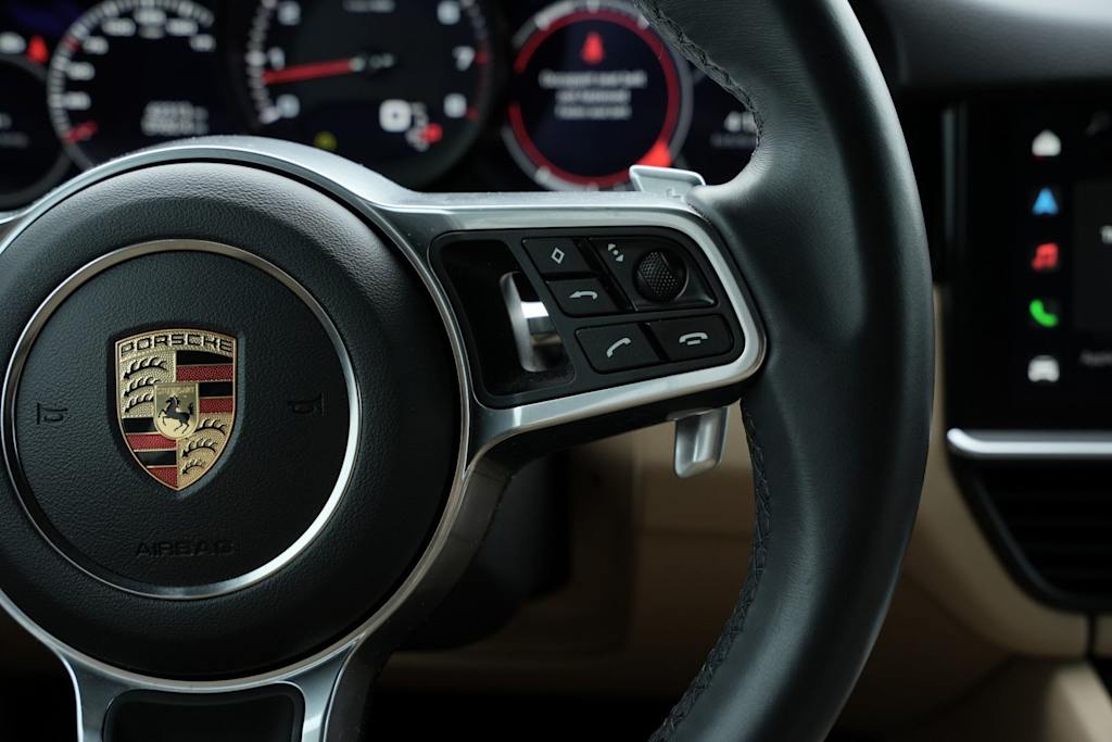 Thumbnail: 2023 Porsche Cayenne - 21