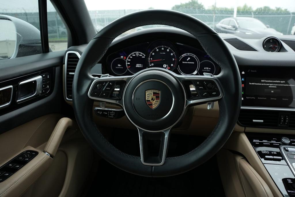 Thumbnail: 2023 Porsche Cayenne - 9