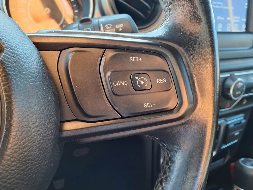 Thumbnail: 2020 Jeep Wrangler - 20