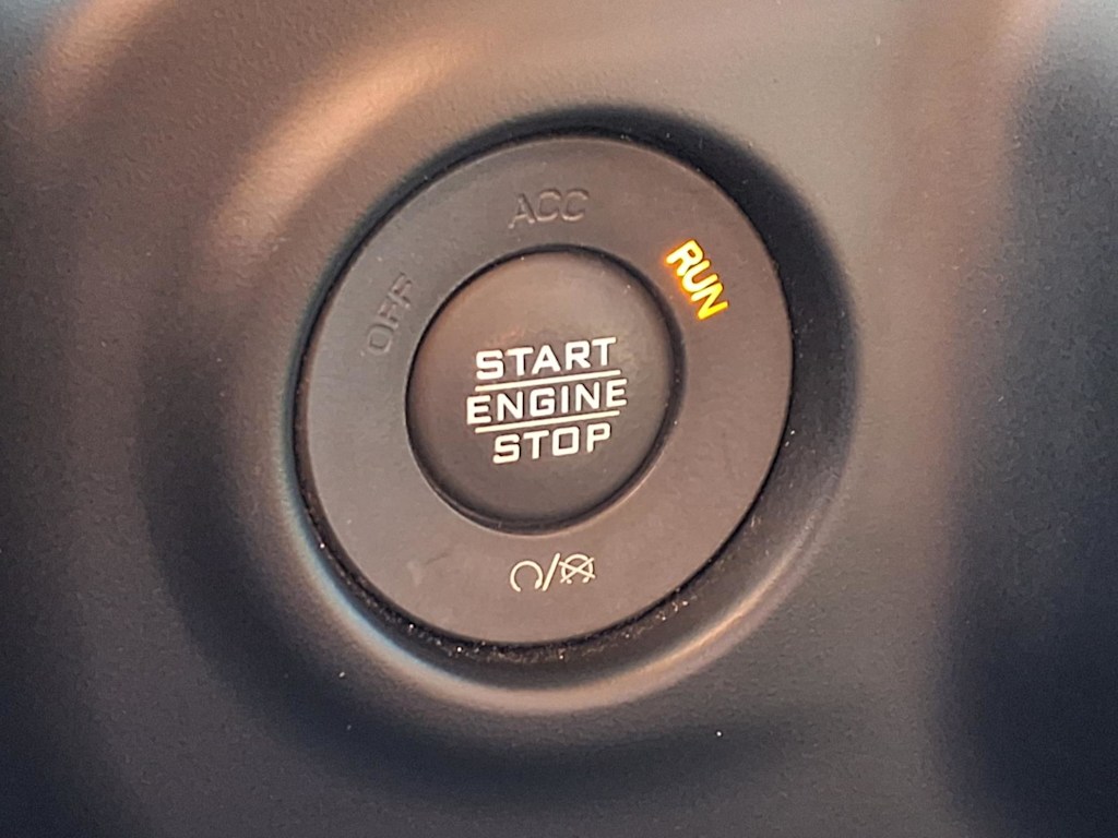 Thumbnail: 2020 Jeep Wrangler - 25