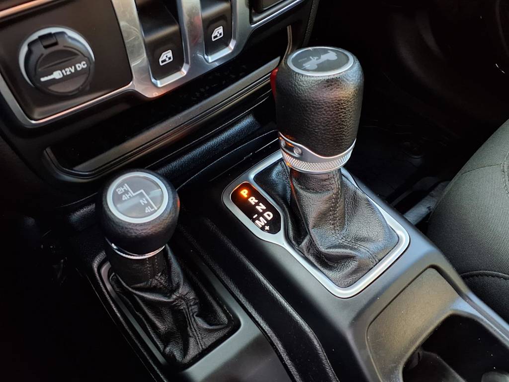 Thumbnail: 2020 Jeep Wrangler - 12