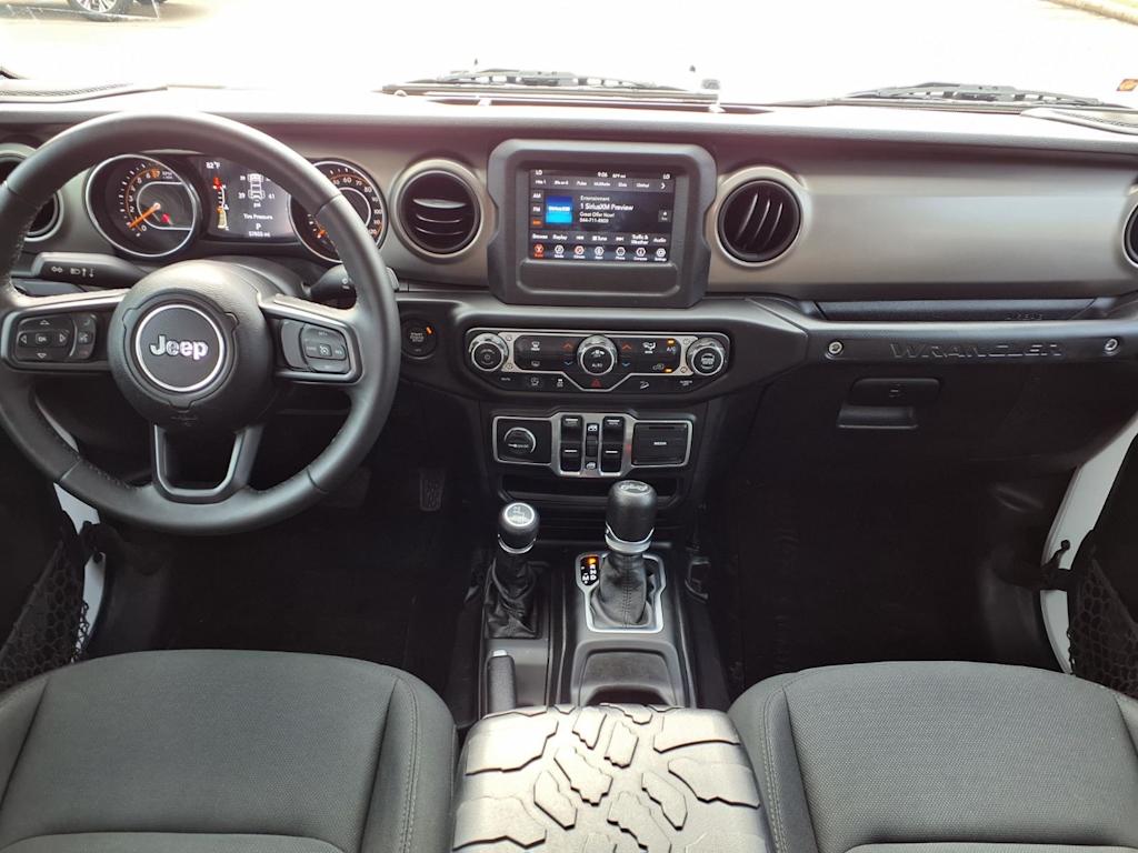 Thumbnail: 2018 Jeep Wrangler - 8