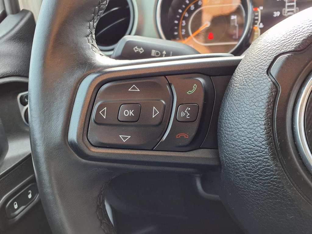 Thumbnail: 2018 Jeep Wrangler - 20