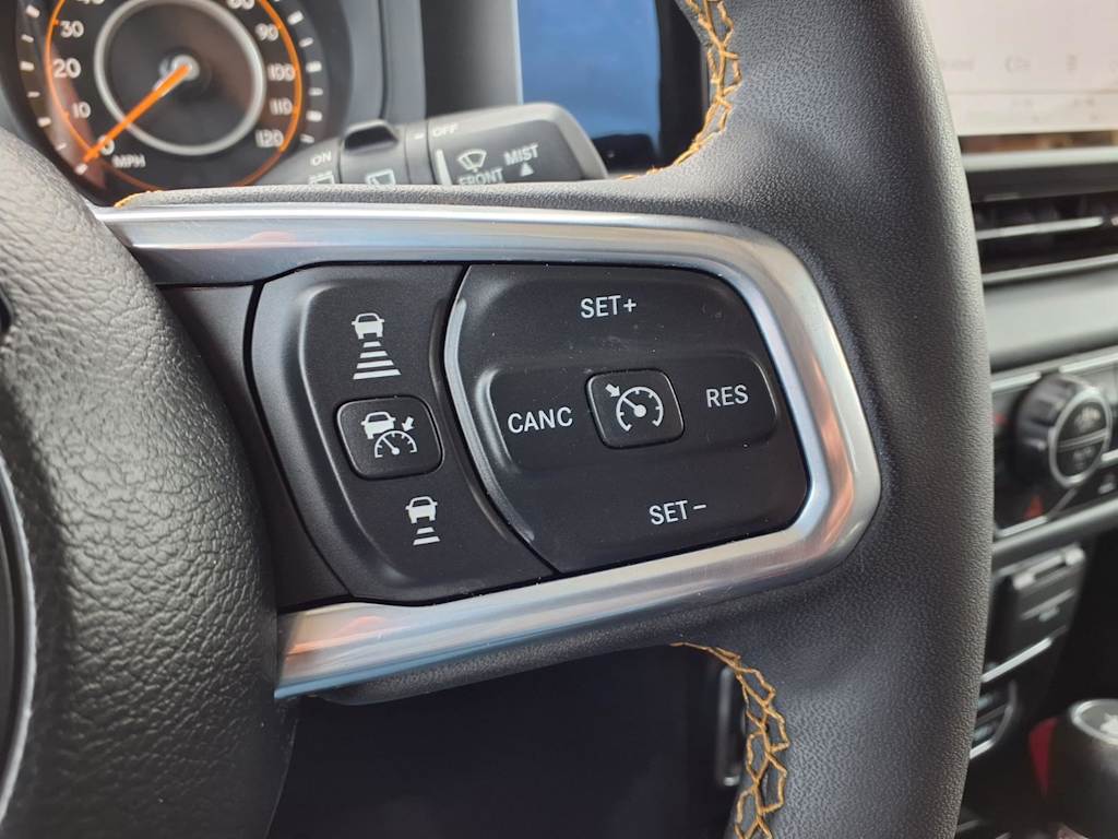 Thumbnail: 2024 Jeep Wrangler - 23