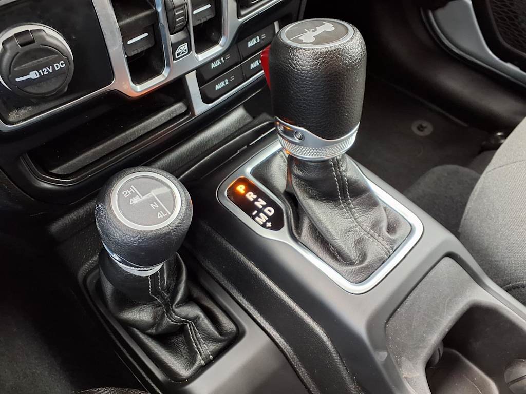 Thumbnail: 2024 Jeep Wrangler - 14