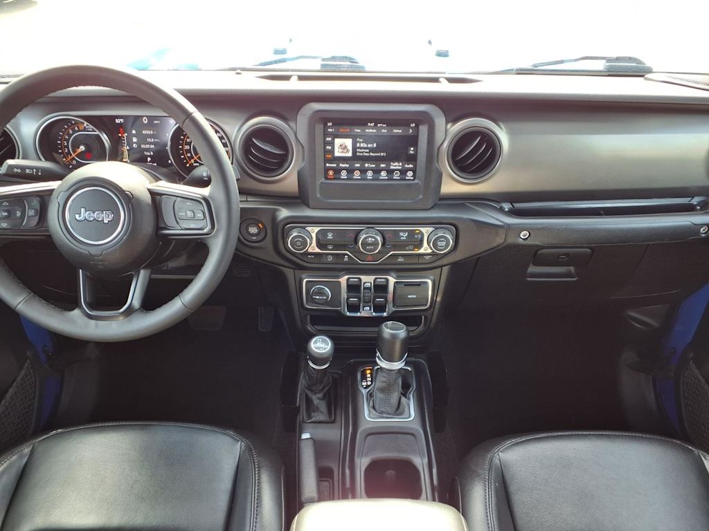 Thumbnail: 2023 Jeep Gladiator - 8