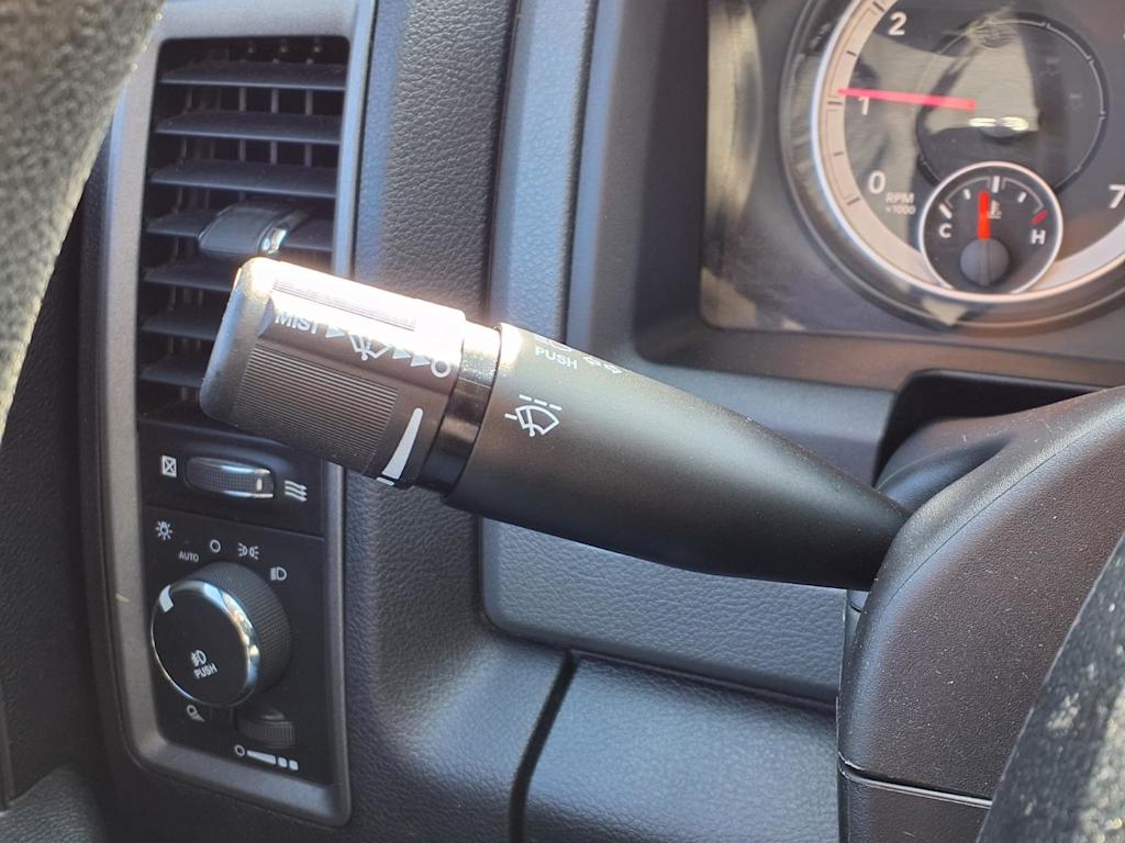 Thumbnail: 2014 RAM 1500 - 14