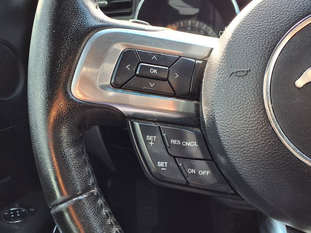 Thumbnail: 2016 Ford Mustang - 18