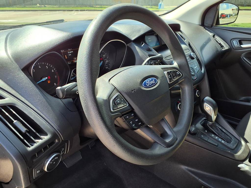 Thumbnail: 2018 Ford Focus - 2