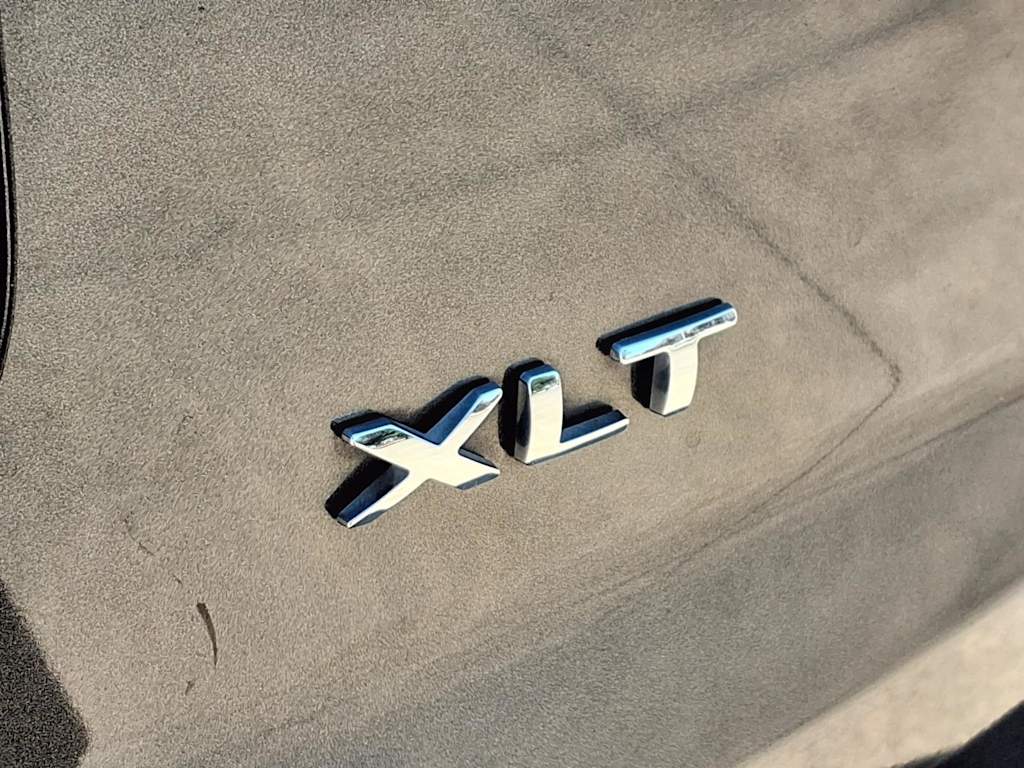 Thumbnail: 2017 Ford Explorer - 7