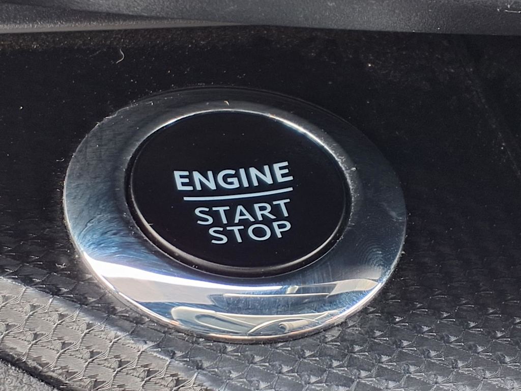 Thumbnail: 2022 Ford Explorer - 24
