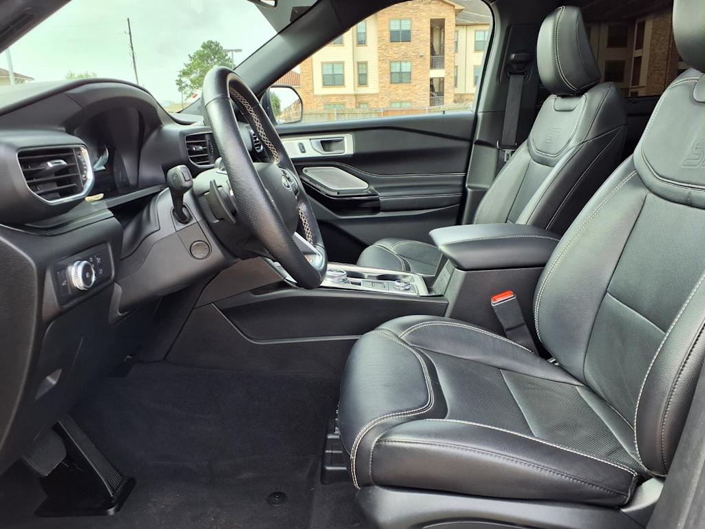 Thumbnail: 2022 Ford Explorer - 10