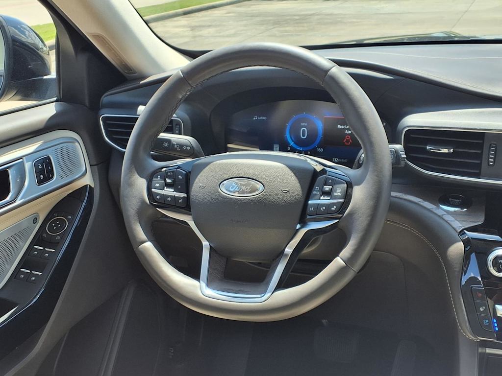 Thumbnail: 2022 Ford Explorer - 13