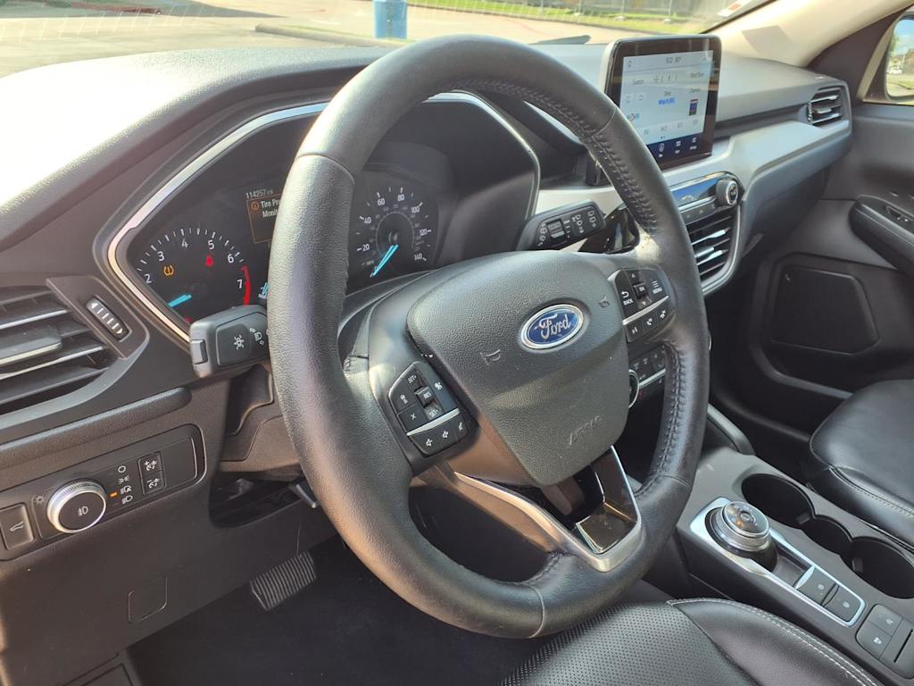 Thumbnail: 2020 Ford Escape - 2