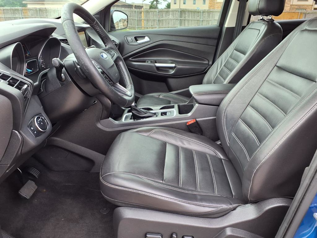 Thumbnail: 2017 Ford Escape - 10