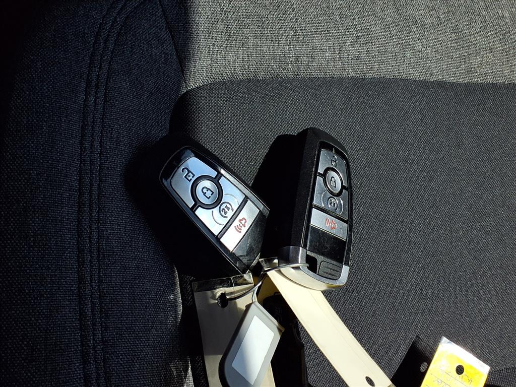 Thumbnail: 2023 Ford Bronco - 22