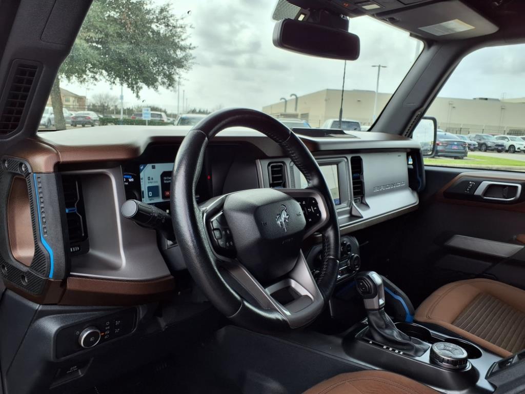 2021 Ford Bronco Outer Banks 2