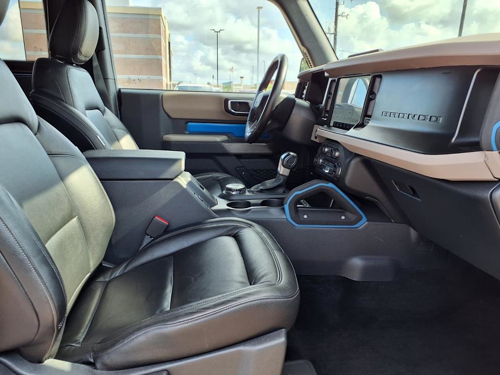 Thumbnail: 2023 Ford Bronco - 10