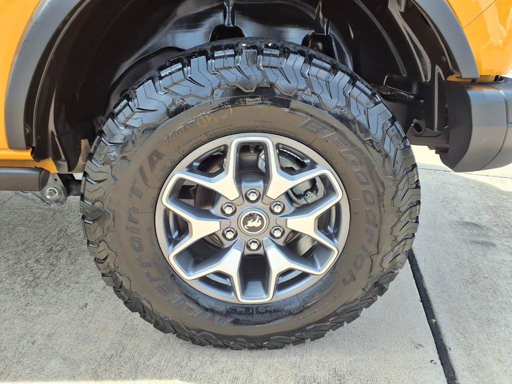 Thumbnail: 2021 Ford Bronco - 8