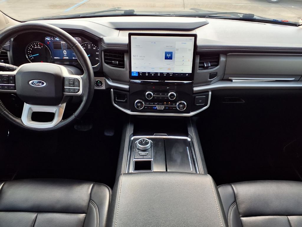 Thumbnail: 2022 Ford Expedition - 8