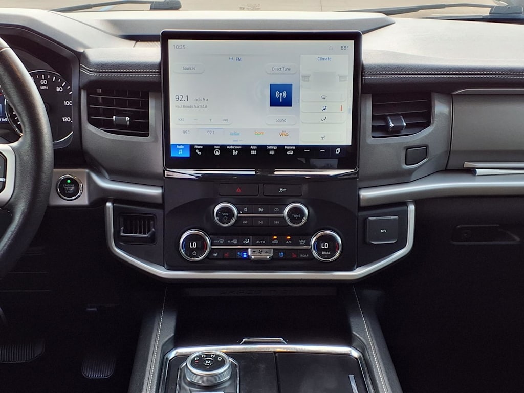 Thumbnail: 2022 Ford Expedition - 13