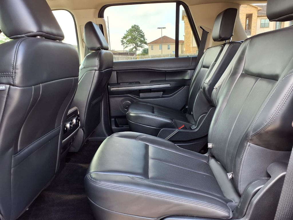 Thumbnail: 2022 Ford Expedition - 11