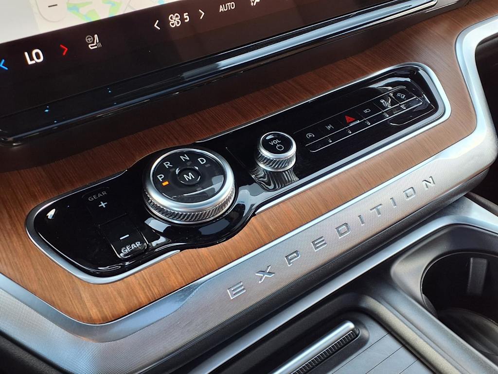Thumbnail: 2026 Ford Expedition - 22