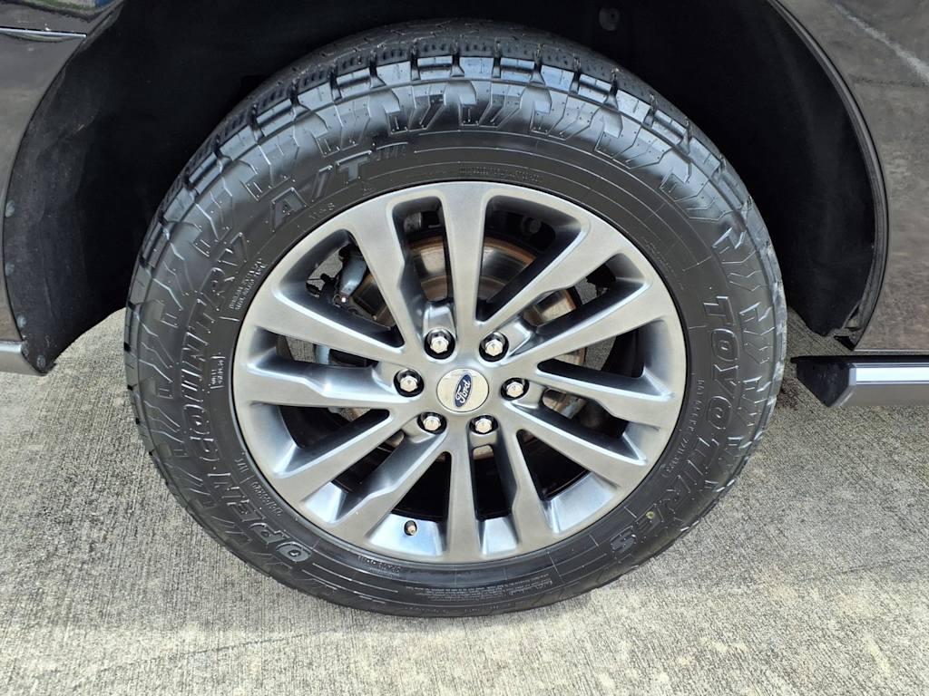 Thumbnail: 2021 Ford Expedition - 8