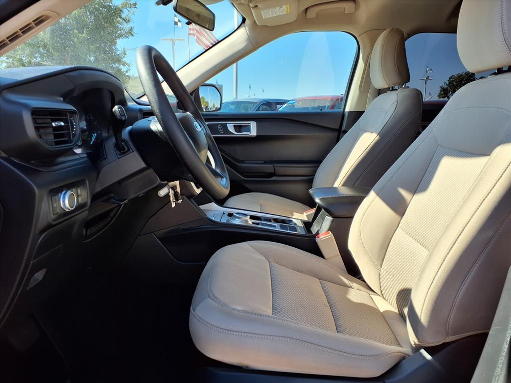 Thumbnail: 2021 Ford Explorer - 11