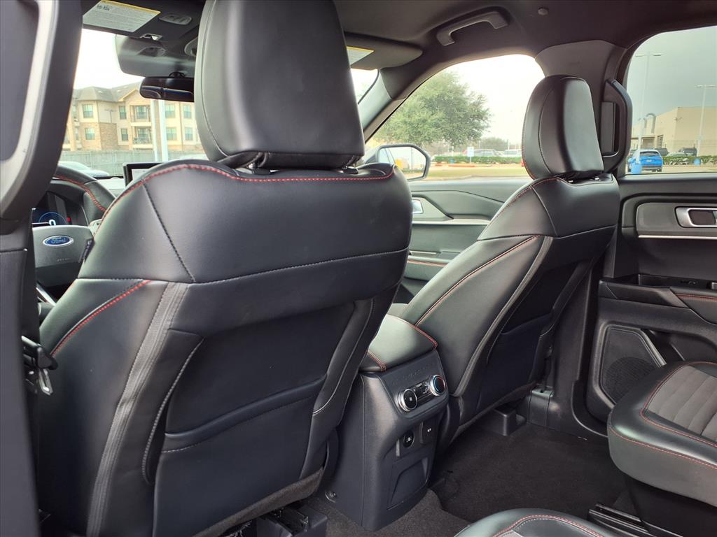 Thumbnail: 2025 Ford Explorer - 12