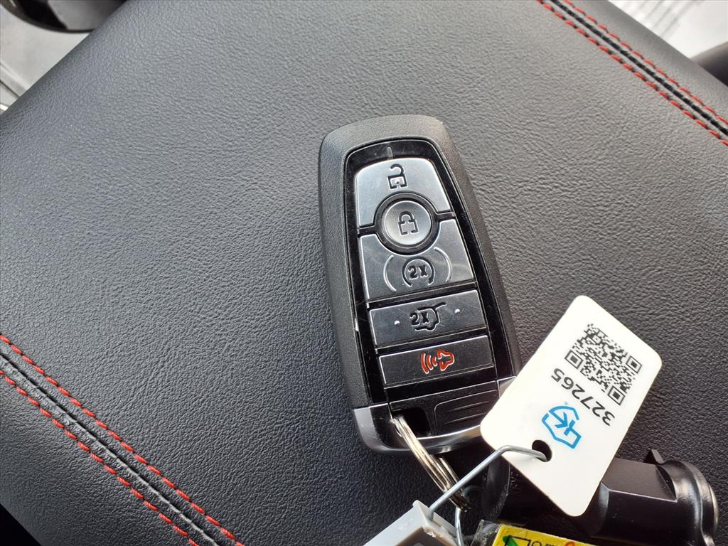 Thumbnail: 2025 Ford Explorer - 18