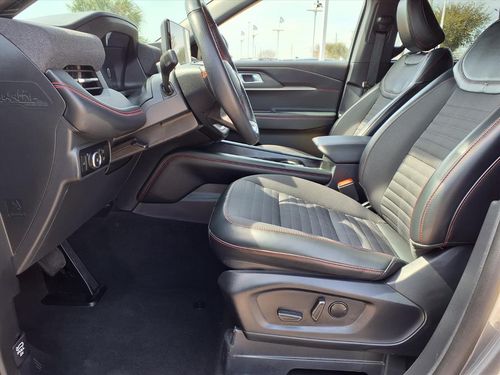 Thumbnail: 2025 Ford Explorer - 11